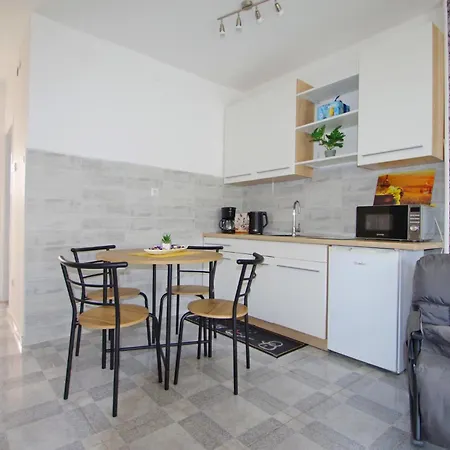 Marija Near Center Apartamento