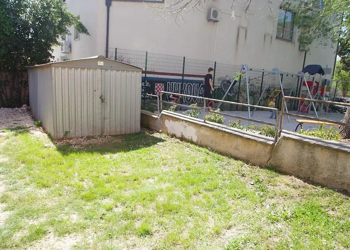 Appartement Marija Near Center