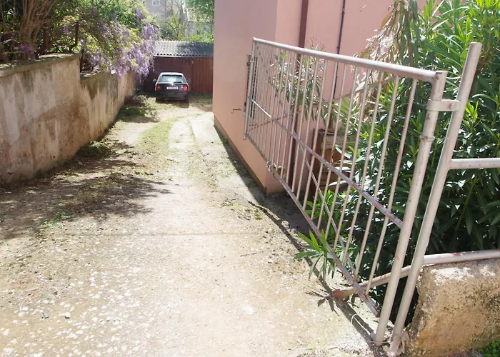 Appartement Marija Near Center