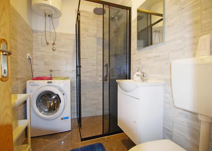 Marija Near Center Appartement Pula