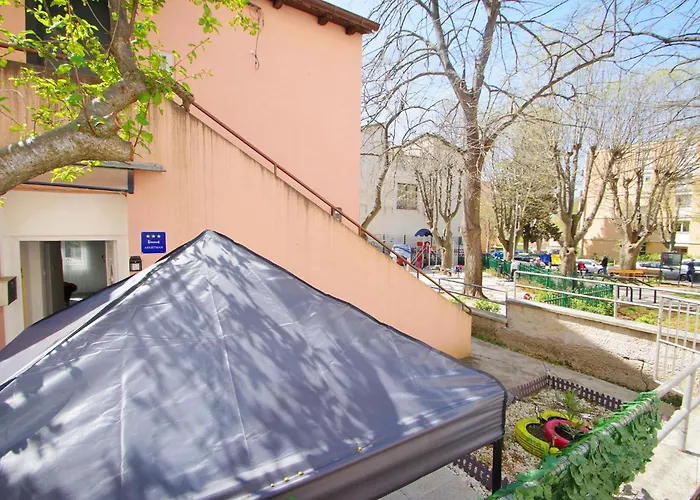 Appartement Marija Near Center